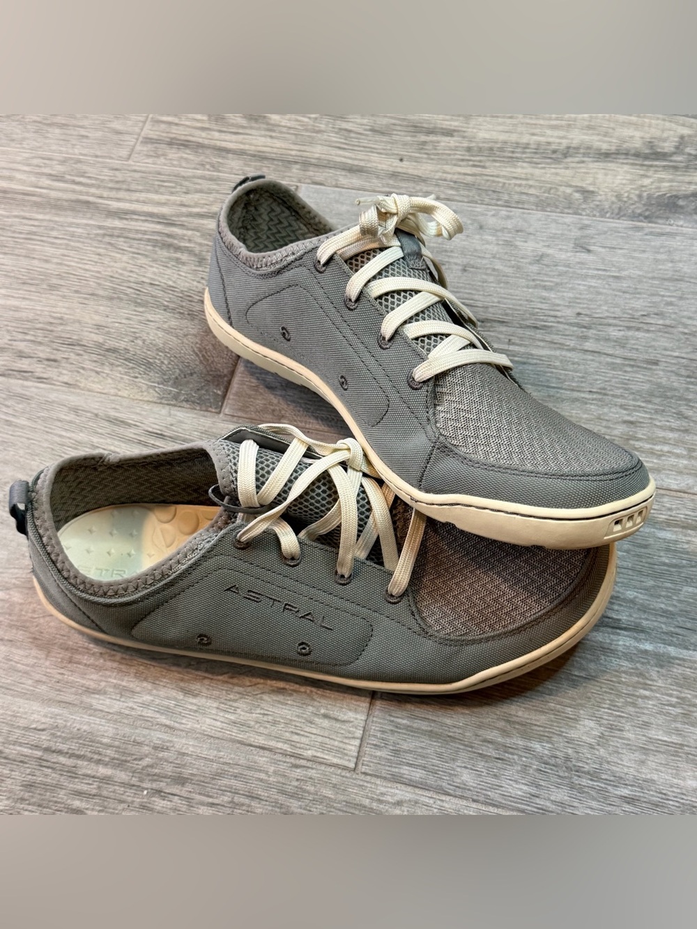 Astral Loyak Water Shoes Size 10 Barefoot Minimalist Hiking Outdoor Gray Light